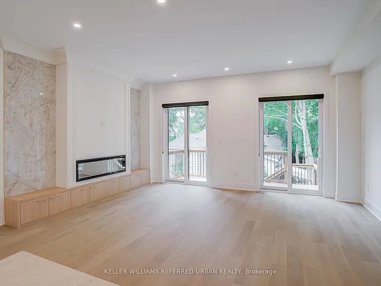 37 Wesley Ave — Photo 21