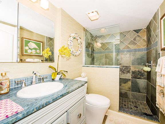 4th image of 2937 S Atlantic Ave APT 705
