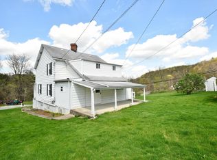 4 Allegheny Ave, Cuddy, PA 15031