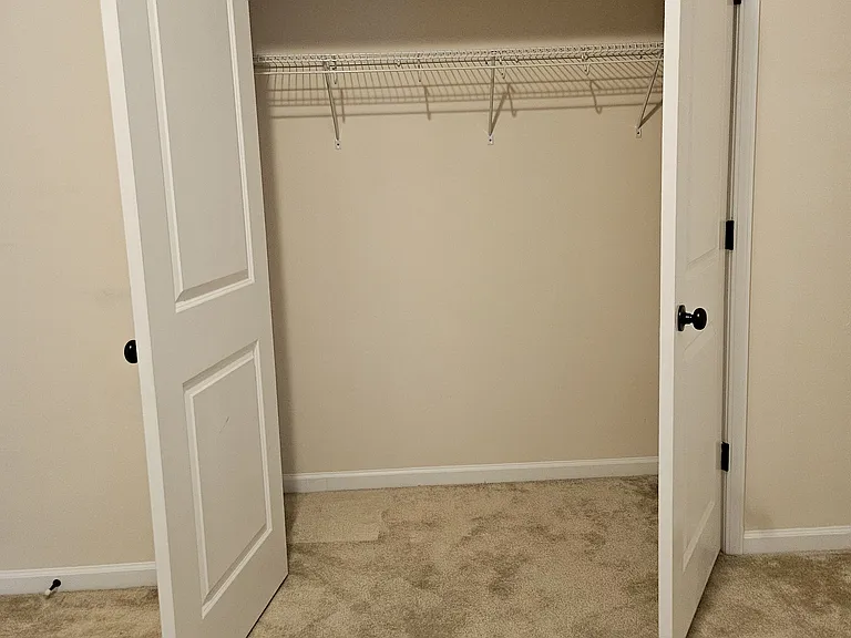 1140 Premier Key Dr — Photo 43