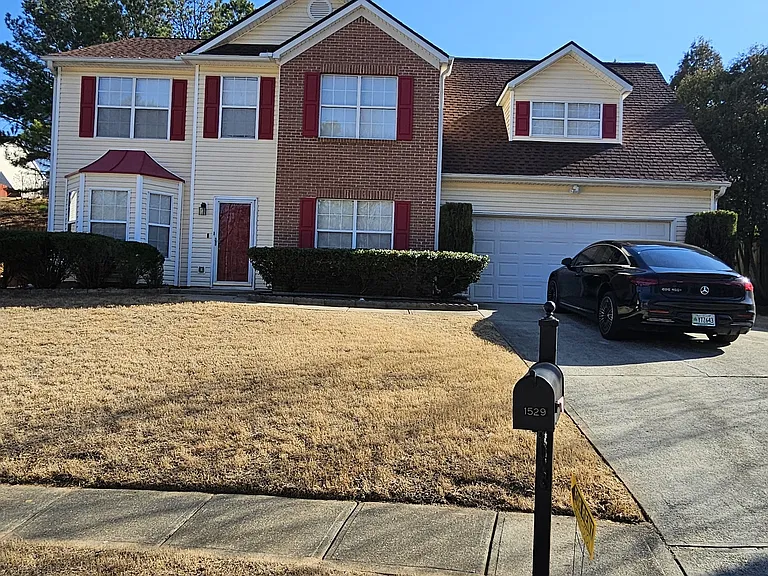 1529 Sydney Pond Cir — Photo 41