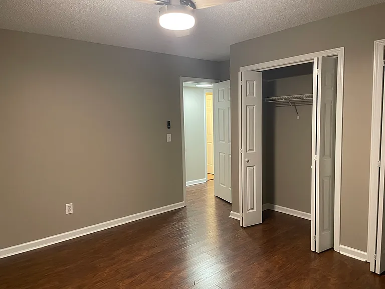 2027 S Milledge Ave #2 — Photo 13