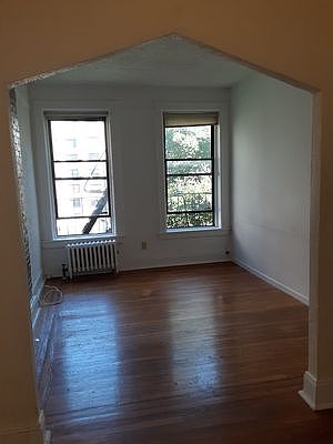 4th image of 411 E 88th St APT 2E