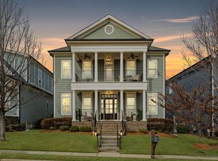 22 Treywood Ln, Chapel Hill, NC 27516