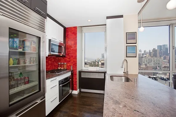 Sold by MNS | media 11