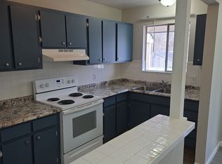 1003 S State Fair Blvd, Sedalia, MO 65301
