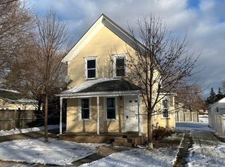 138 N 7th St, Hilbert, WI 54129