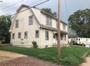 709 N Poplar St, Hutchinson, KS 67501