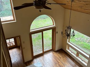 6950 Holland Loop Rd, Cave Junction, OR 97523