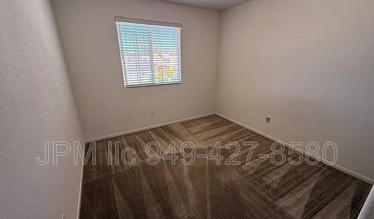 330 Bulluno Dr — Photo 6
