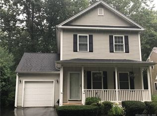 33 Sycamore Way #33, Wallingford, CT 06492