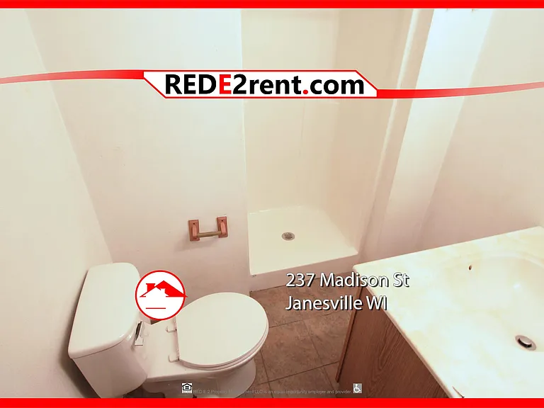 237 Madison St #1 — Photo 7