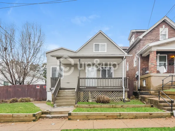 4000 Schiller Pl, Saint Louis, MO 63116