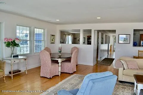 2 Bridge Ave — Photo 14