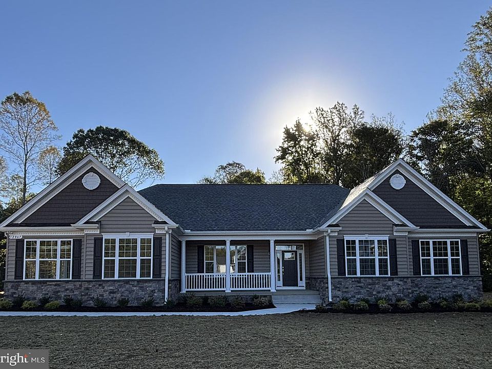 1st image of 12067 Greenbrier Dr