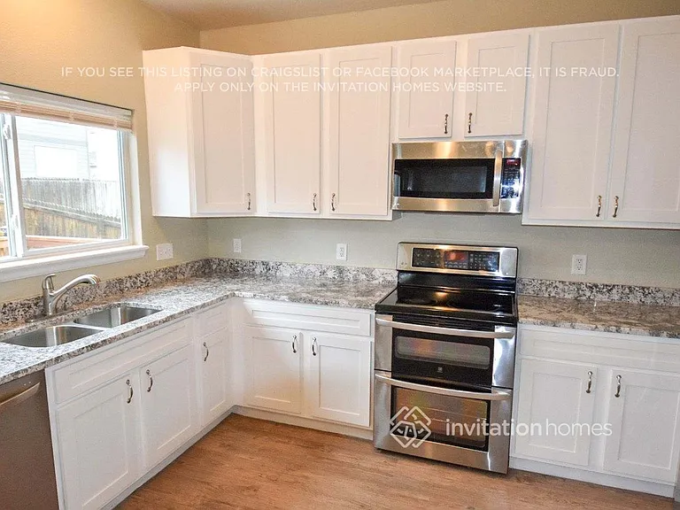 2455 S Gibralter Way — Photo 8