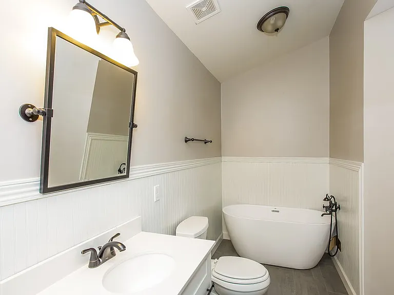 11025 Ballards Pond Ln — Photo 12