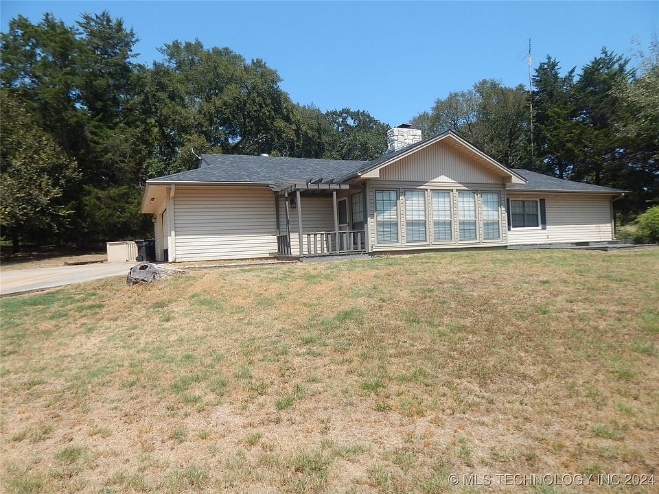 1st image of 38 Valley View Dr