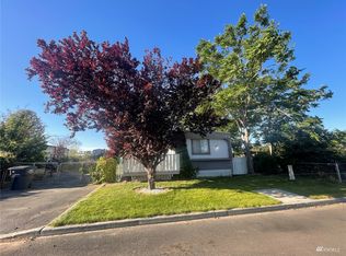 448 8th Ave SE, Ephrata, WA 98823