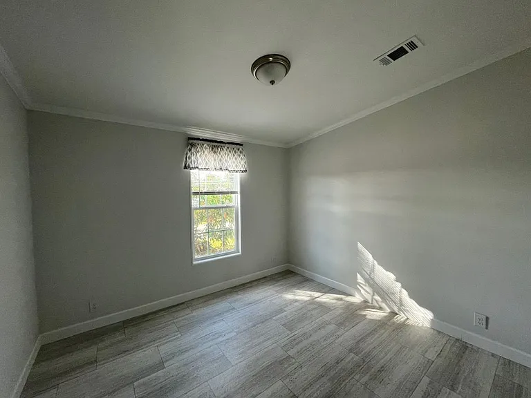 574 Leopard Ln #574 — Photo 13