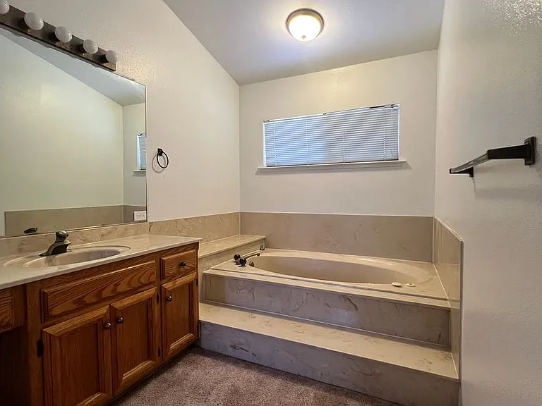 901 Paintbrush Dr — Photo 18