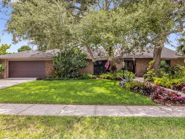 230 W Spring Lake Dr, Altamonte Springs, FL 32714