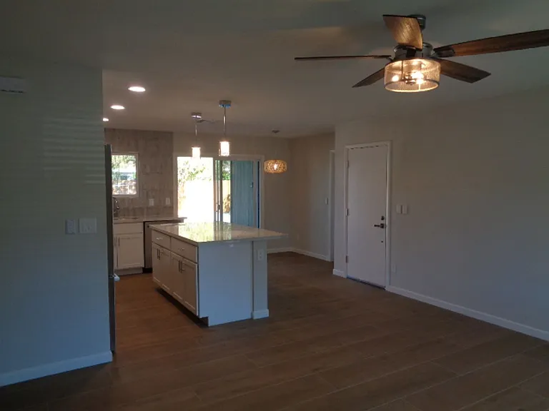 1846 W Portobello Ave — Photo 3