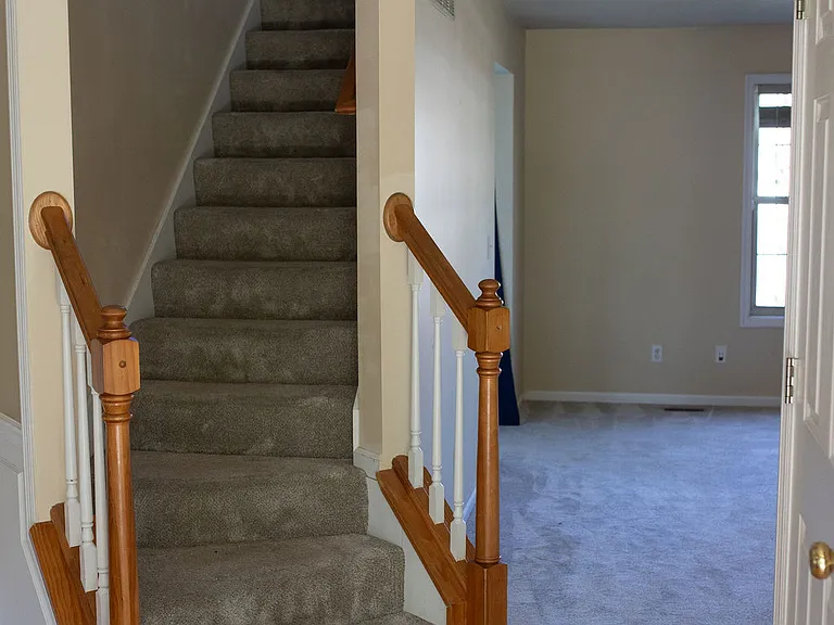 709 Indigo — Photo 4