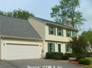 233 Stanavage Rd, Colchester, CT 06415