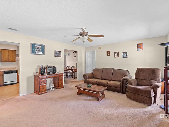 4th image of 16430 Quail Ln