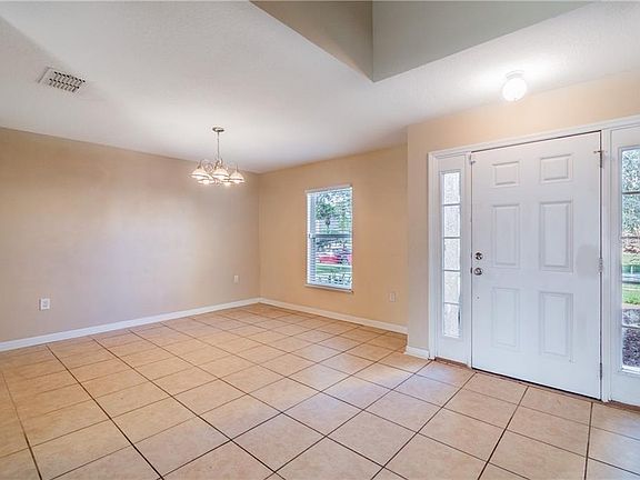 4th image of 2125 Valrico Heights Blvd