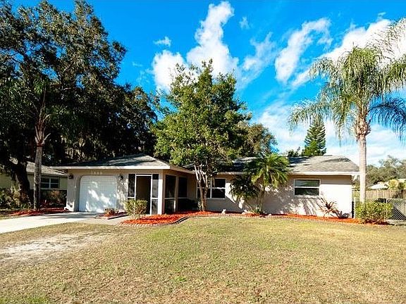 2nd image of 2868 Indianwood Dr
