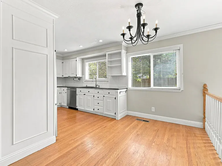 1220 Swordfish St — Photo 12