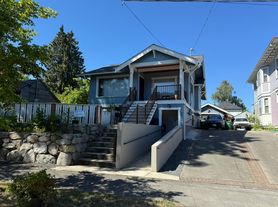5547 Wallingford Ave N, Seattle, WA