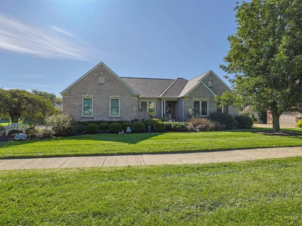 6020 Golf Club Ln, Hamilton, OH 45011