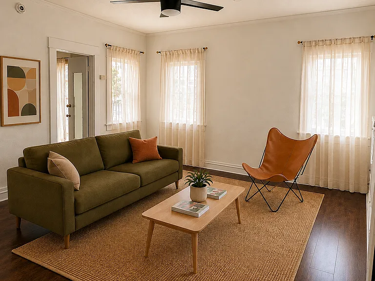 617 Lime Ave #C — Photo 1