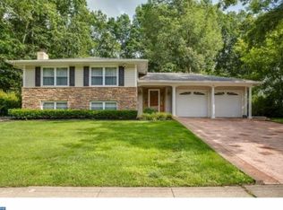 91 Bryant Rd, Turnersville, NJ 08012