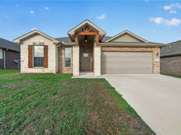 6107 NW Silas St, Bentonville, AR 72713