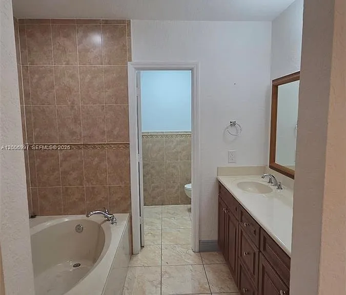 3140 SW 142nd Ave — Photo 8