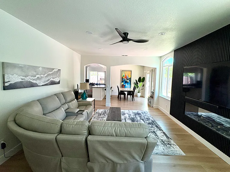 713 Sands Way — Photo 19