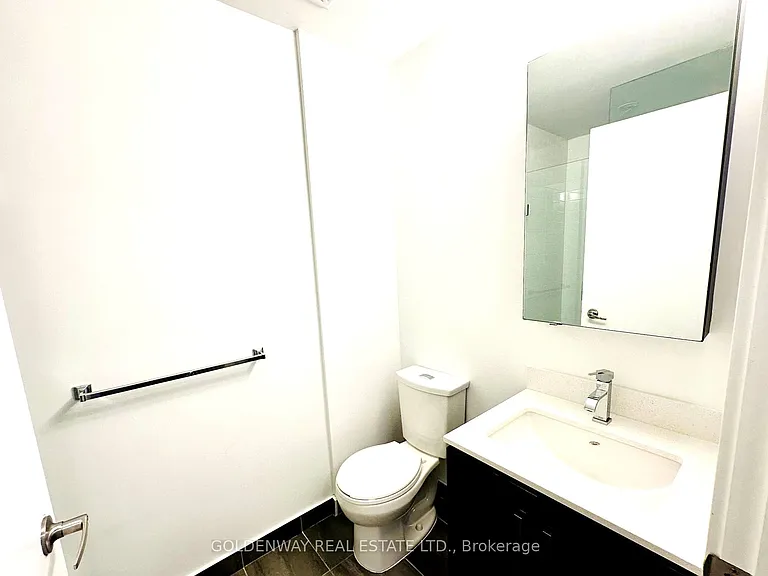 5180 Yonge St #417 — Photo 12