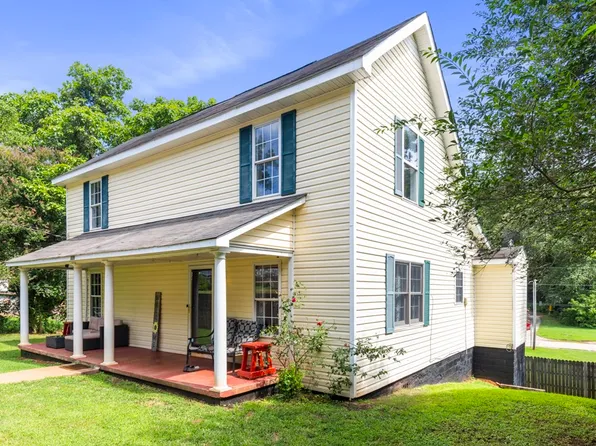 329 South Ave, Newry, SC 29665