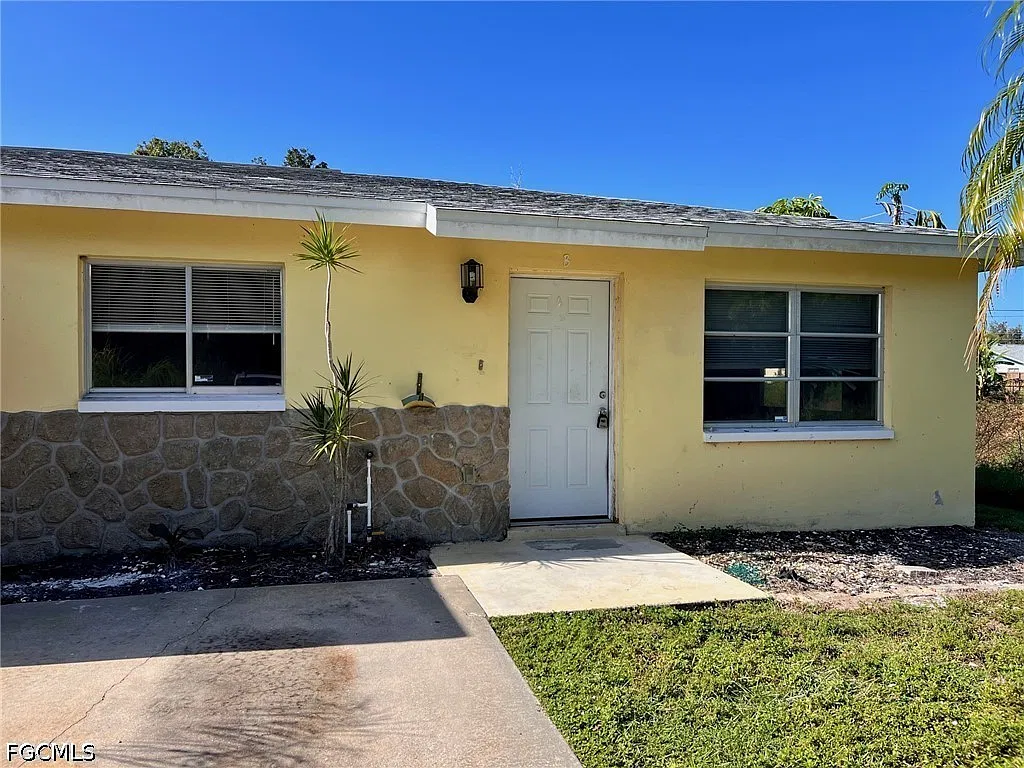 2 bed, 1.0 bath, 840 sqft, $1,350 — Photo 2
