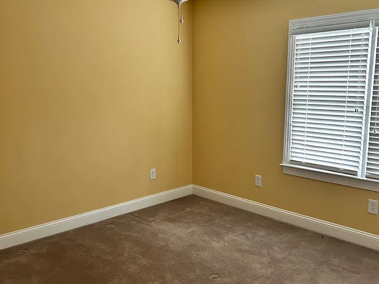 4890 Independence Dr #8 — Photo 13