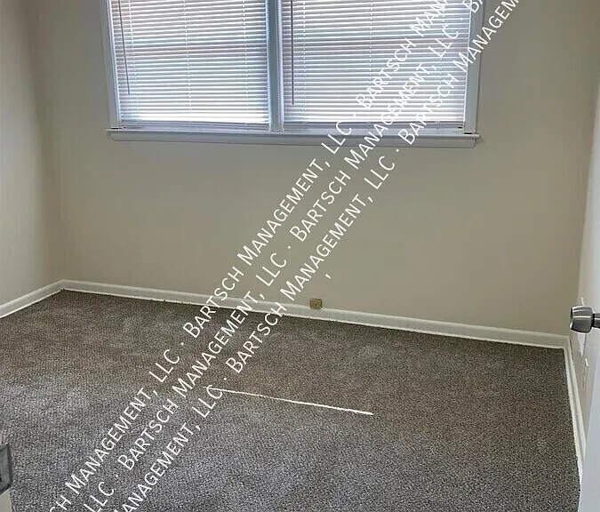 7115 W Appleton Ave #5 — Photo 5