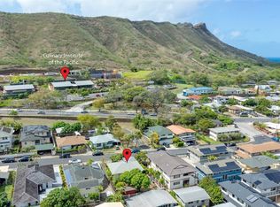 3428 McCorriston St, Honolulu, HI 96815