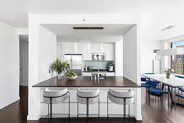 Rented by Nest Seekers International | media 1