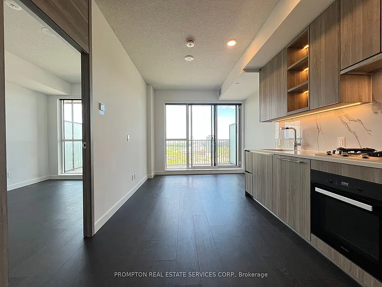 18 Esther Shiner Blvd #2309 — Photo 7