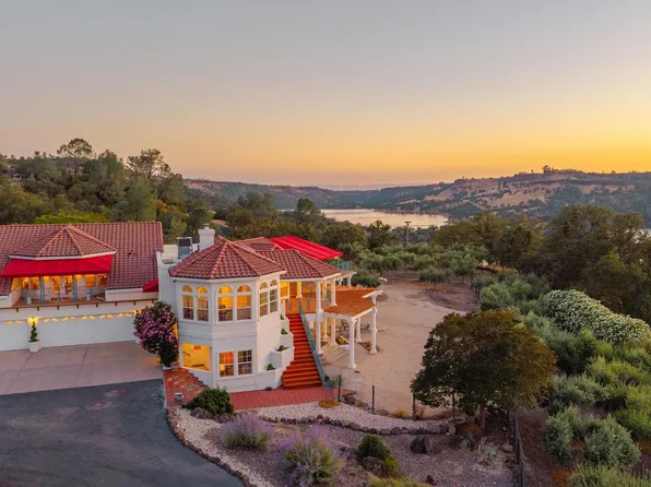 14699 Holman Mountain Rd, Jamestown, CA 95327