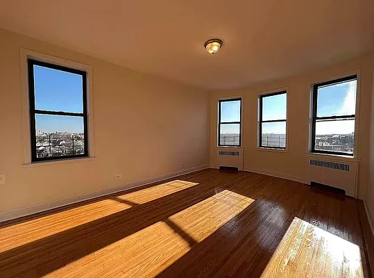 Rented by Queens Apartments Realty LLC | media 14